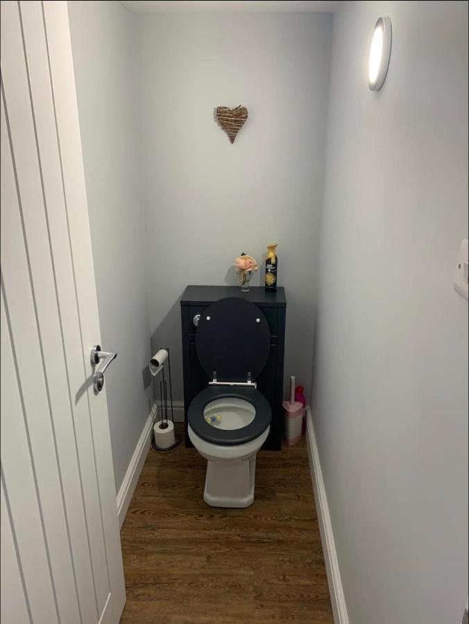 Poppy'S Place Llandudno Junction Bagian luar foto