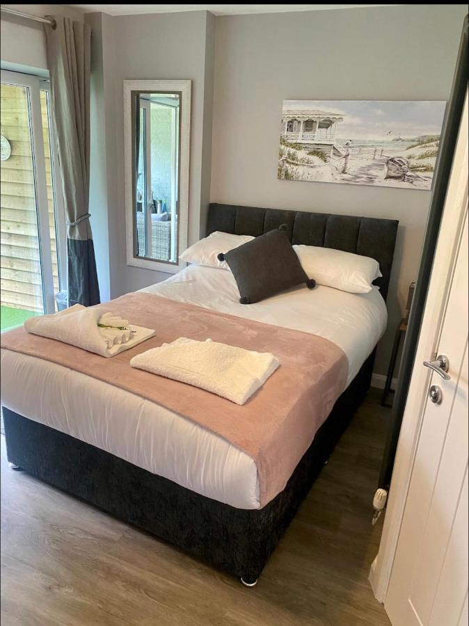 Poppy'S Place Llandudno Junction Bagian luar foto