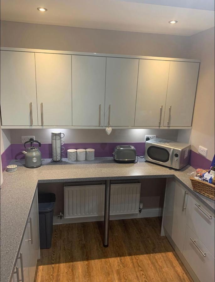 Poppy'S Place Llandudno Junction Bagian luar foto