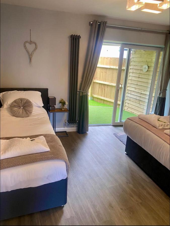 Poppy'S Place Llandudno Junction Bagian luar foto